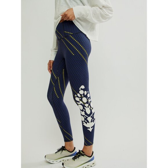 FP Movement by Free People Pants - FP MOVEMENT Never Better Logo Leggings / Black Combo